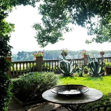 Fiorentina Con Piscina E Vista Sulla Citta * Floransa